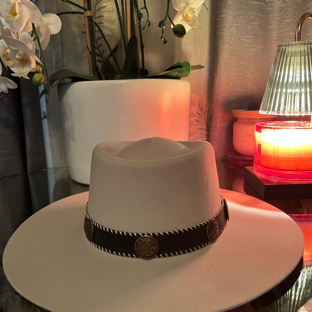Cream Hat with Brown Band